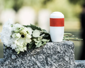 Choosing an Urn | AAA Cremation & Burial 